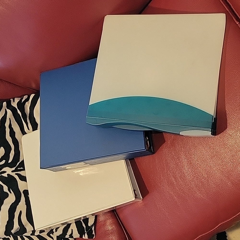 Set of 3 binders
